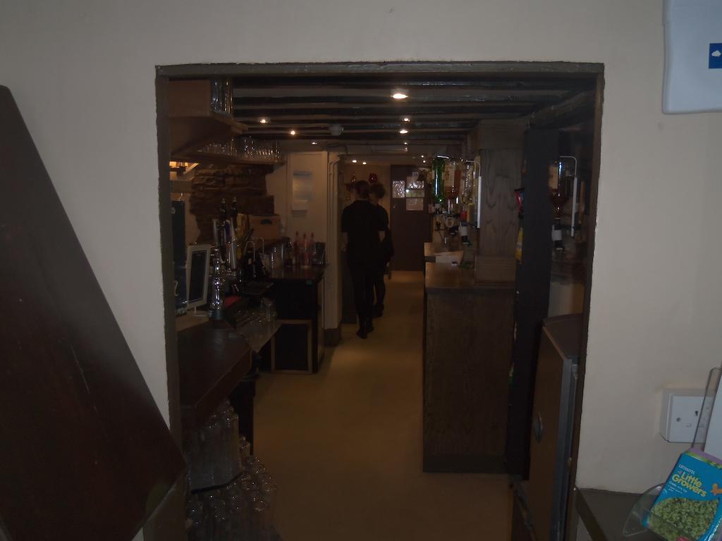 The Cross Inn Cauldon 外观 照片