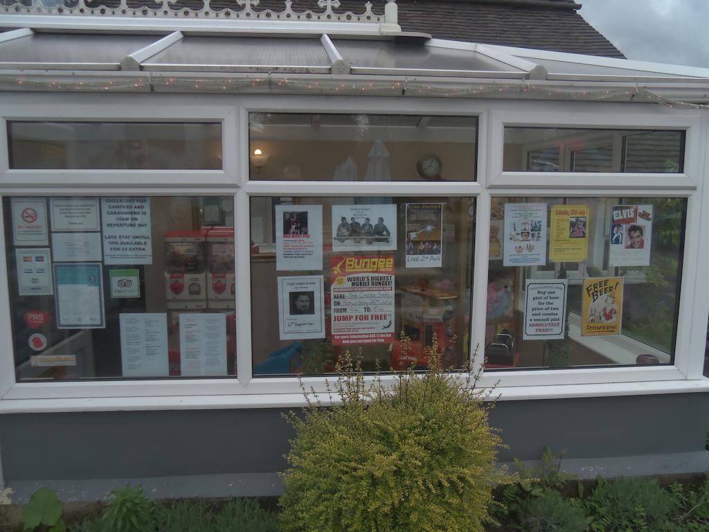 The Cross Inn Cauldon 外观 照片
